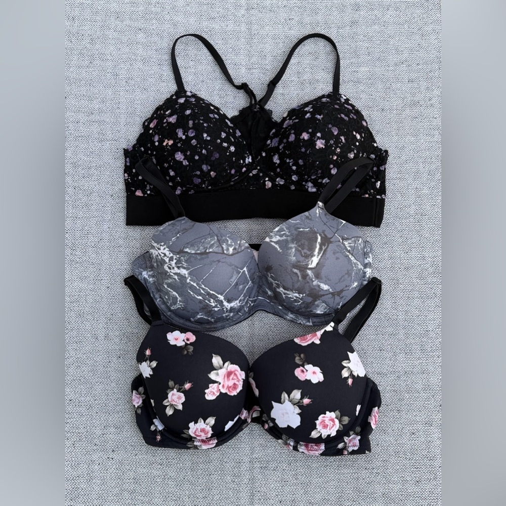 PINK Victoria’s Secret Bra Lot of 3 - Size 36D